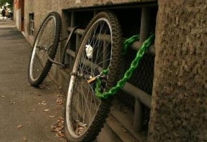 Ineffective-Bike-Locks-889